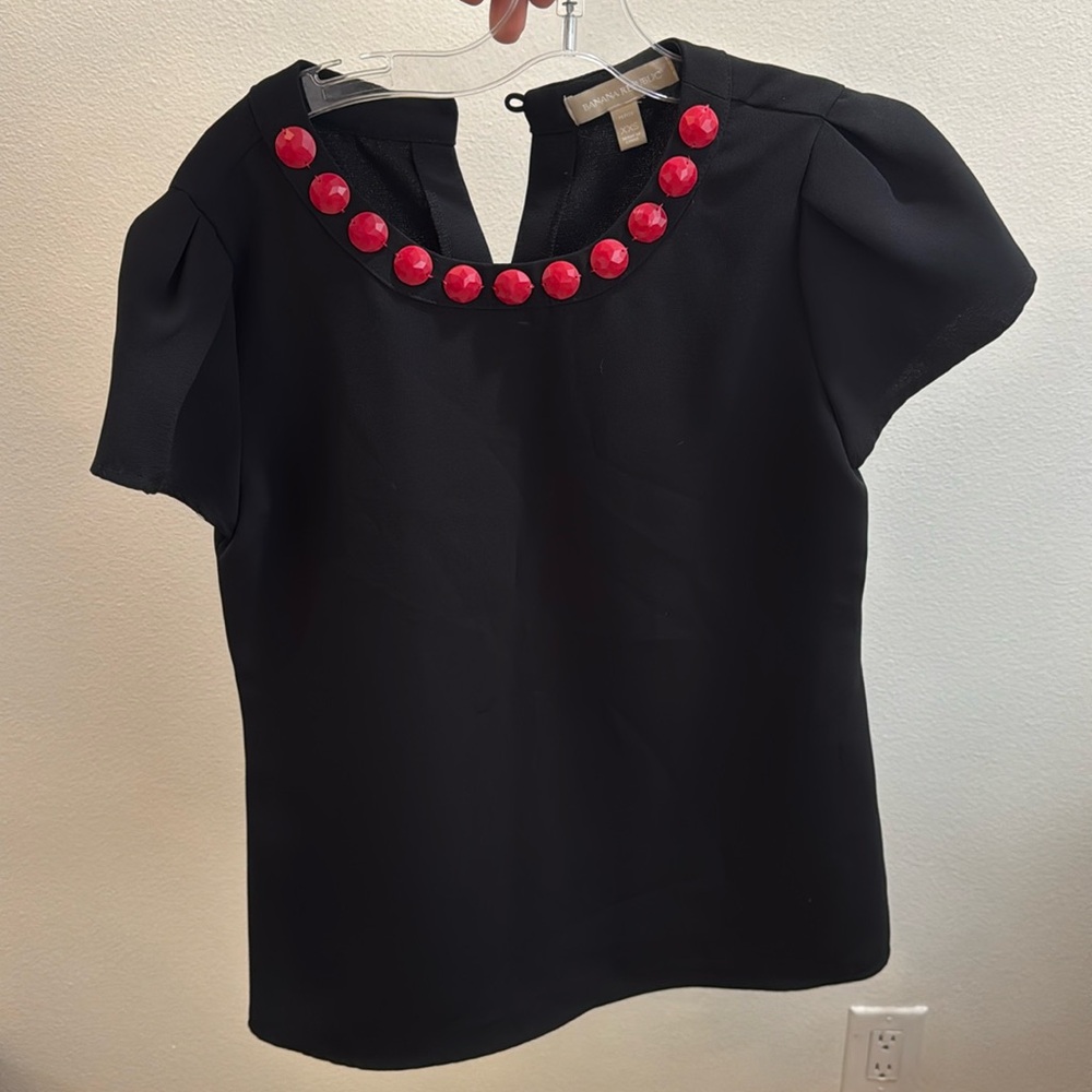Banana Republic Black Short Sleeve Women’s Business Casual - Red Buttons Sz XXS
